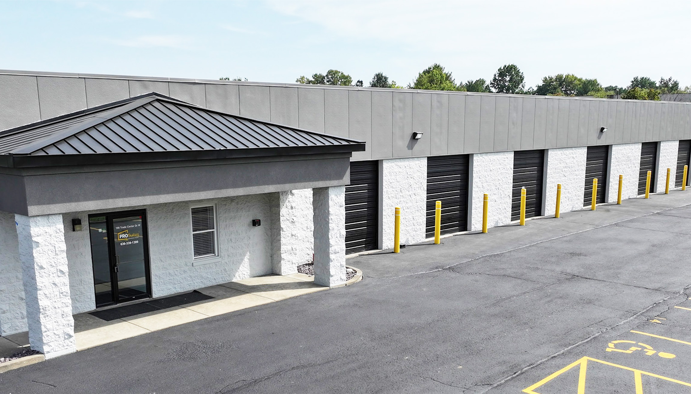 ProSuites-199TradeCenter-front1